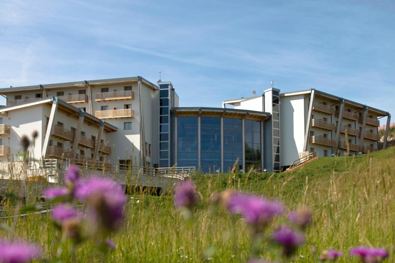 Brenta Dolomites Hotel Vason Bagian luar foto