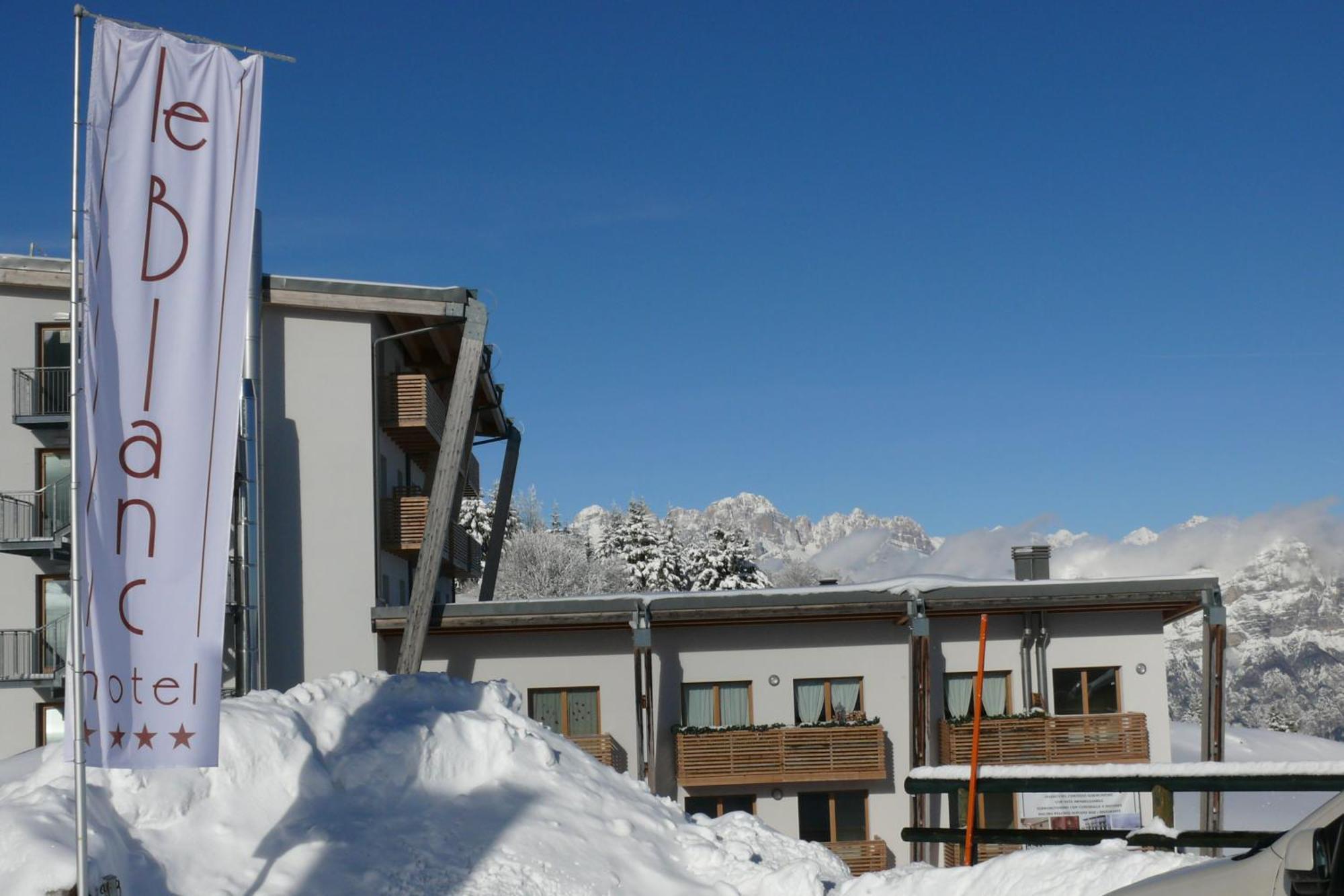 Brenta Dolomites Hotel Vason Bagian luar foto