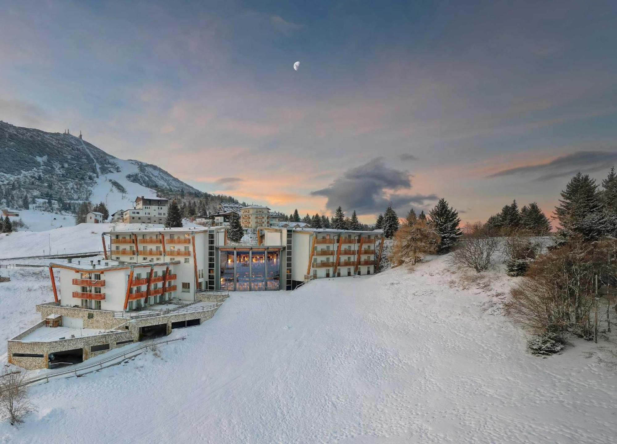 Brenta Dolomites Hotel Vason Bagian luar foto