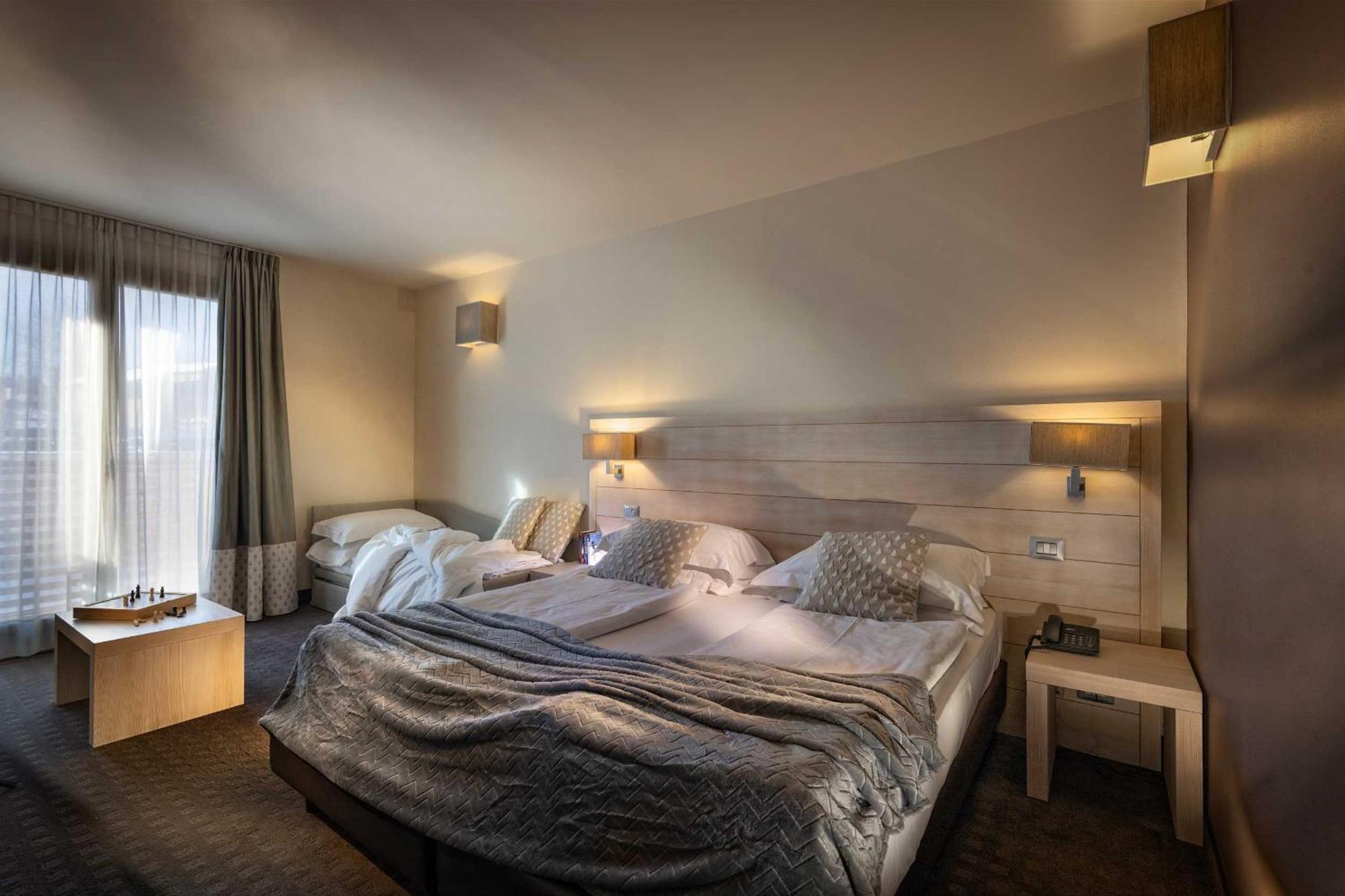 Brenta Dolomites Hotel Vason Bagian luar foto